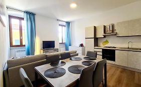 1 Bardo House